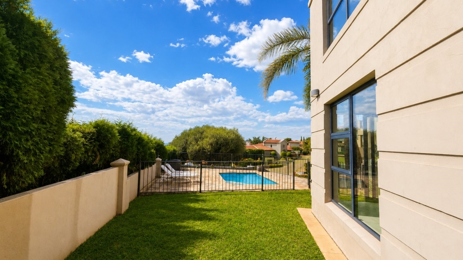 3 Bedroom Property for Sale in Waterkloof Ridge Gauteng