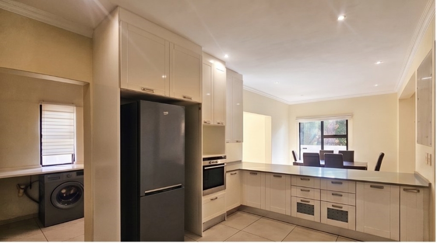 3 Bedroom Property for Sale in Waterkloof Ridge Gauteng
