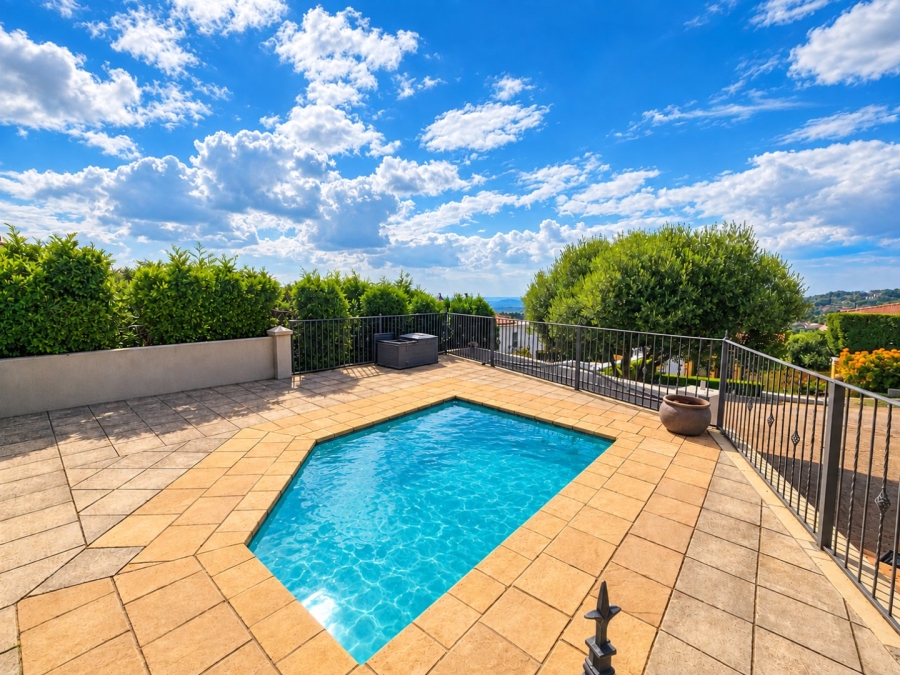 3 Bedroom Property for Sale in Waterkloof Ridge Gauteng