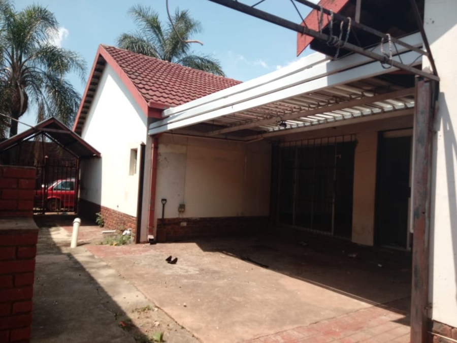 11 Bedroom Property for Sale in Pretoria West Gauteng