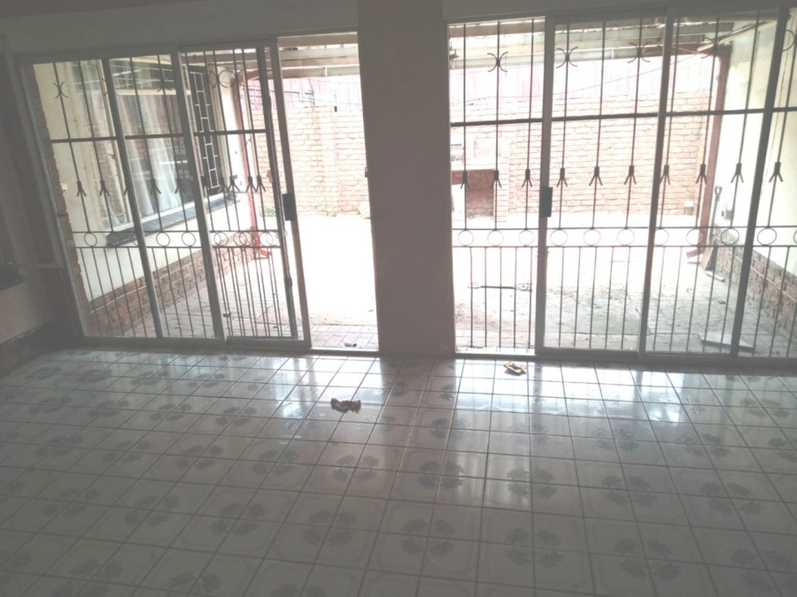 11 Bedroom Property for Sale in Pretoria West Gauteng