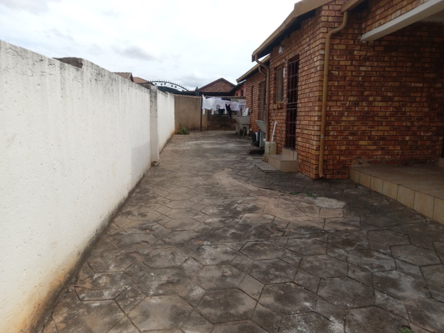 3 Bedroom Property for Sale in Philip Nel Park Gauteng