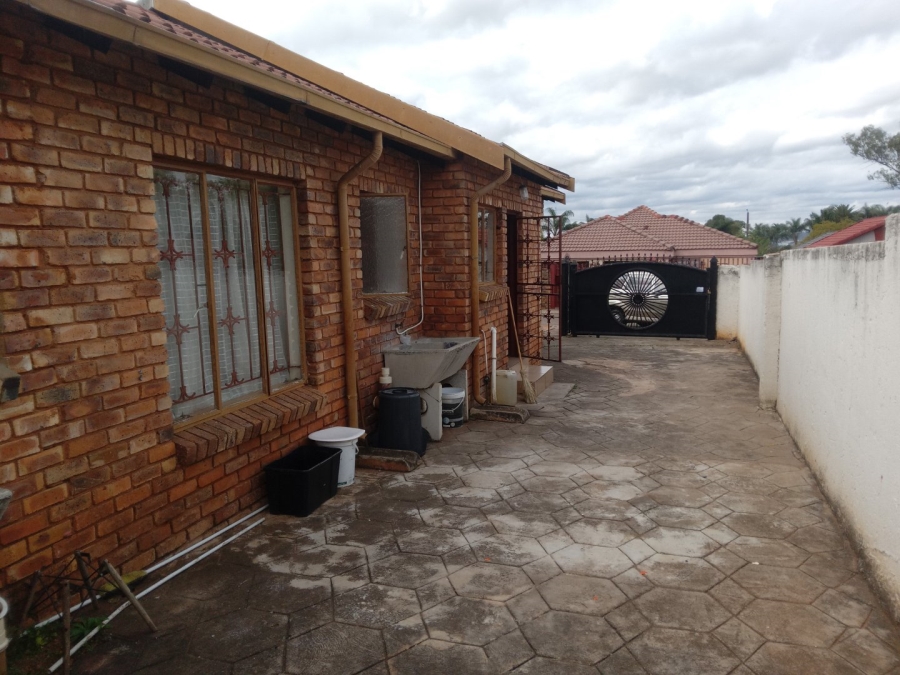 3 Bedroom Property for Sale in Philip Nel Park Gauteng