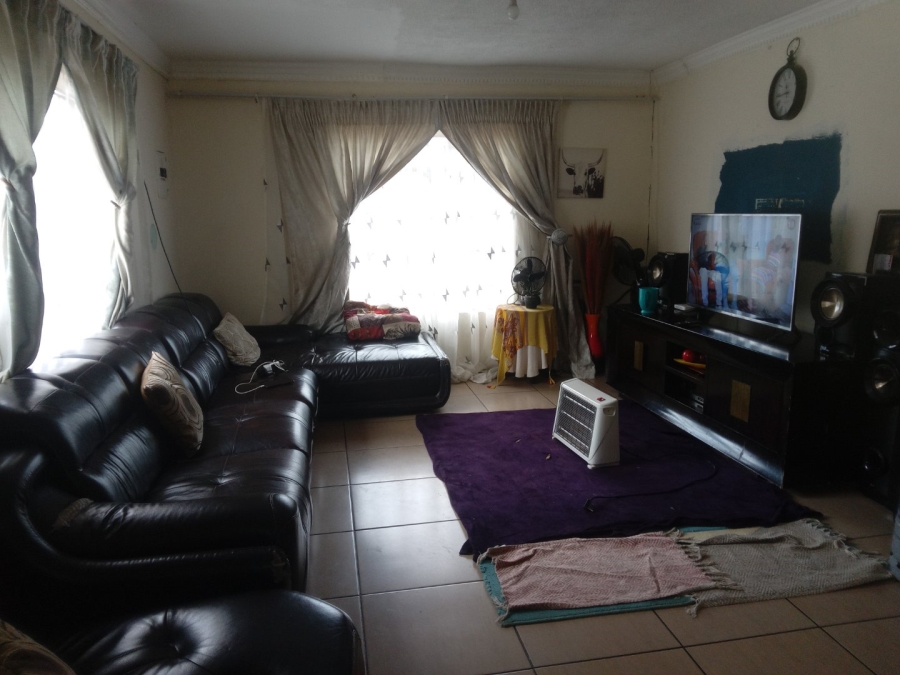 3 Bedroom Property for Sale in Philip Nel Park Gauteng
