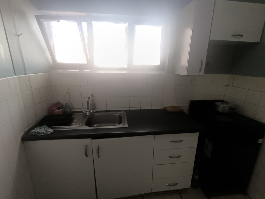 2 Bedroom Property for Sale in Pretoria Central Gauteng