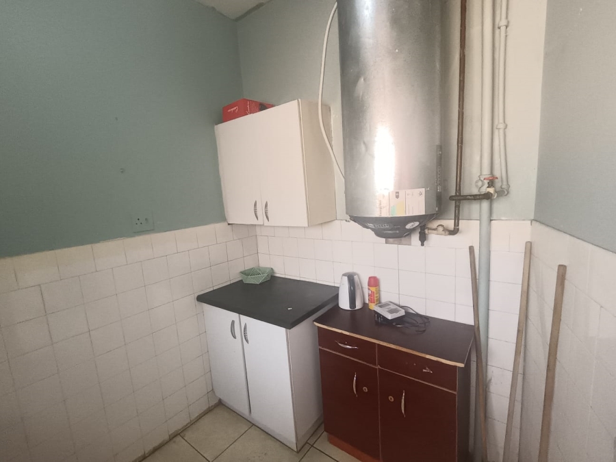 2 Bedroom Property for Sale in Pretoria Central Gauteng