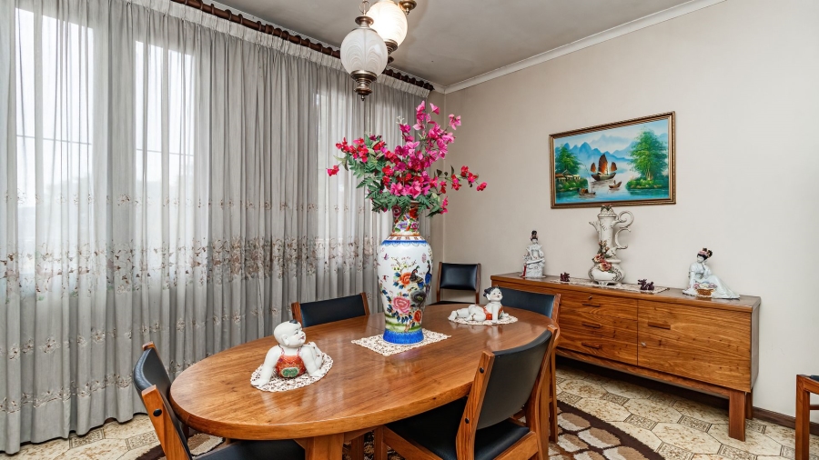 3 Bedroom Property for Sale in De Wetshof Gauteng