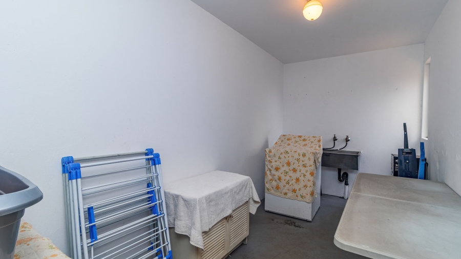 3 Bedroom Property for Sale in De Wetshof Gauteng