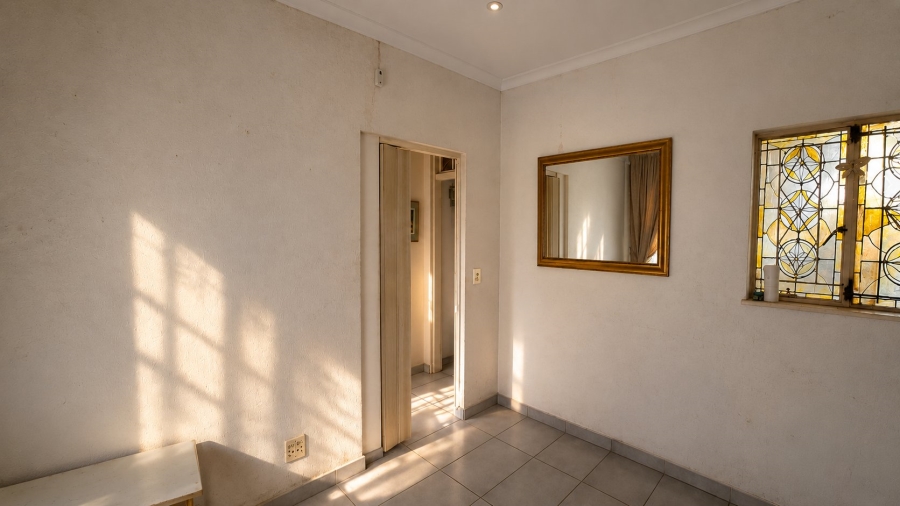  Bedroom Property for Sale in Mindalore Gauteng