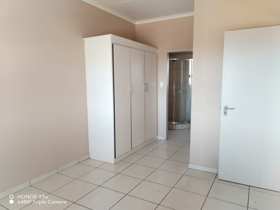 2 Bedroom Property for Sale in Rynfield Gauteng