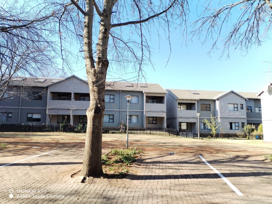 2 Bedroom Property for Sale in Rynfield Gauteng