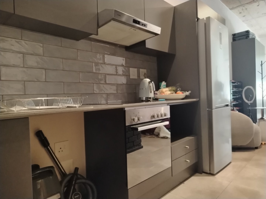 1 Bedroom Property for Sale in Sandton Central Gauteng