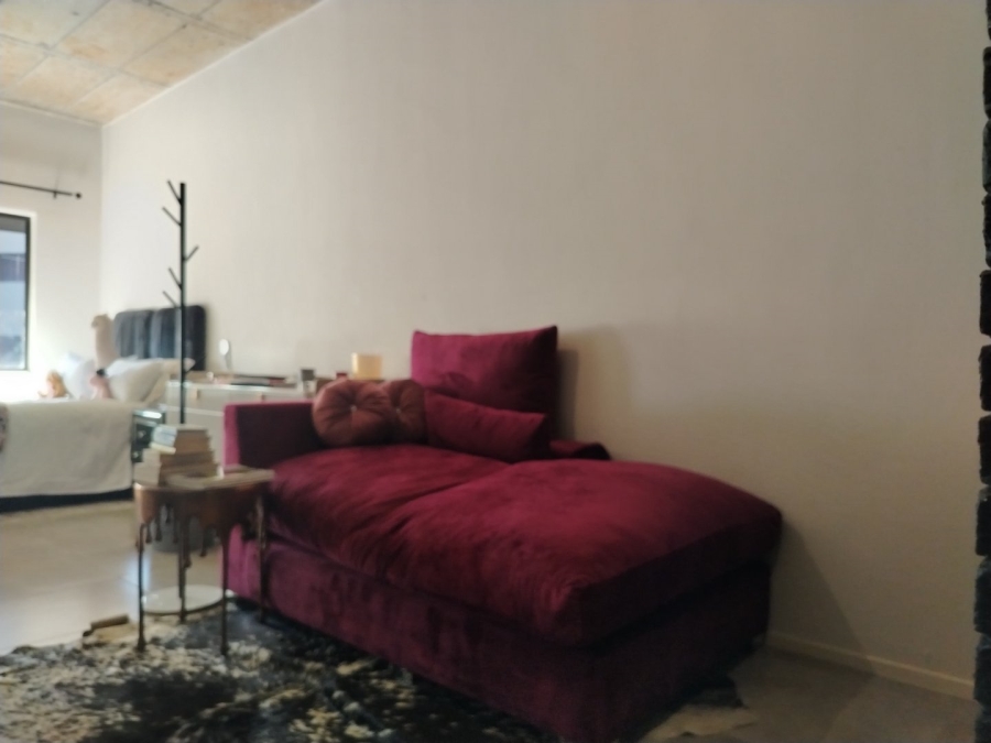 1 Bedroom Property for Sale in Sandton Central Gauteng