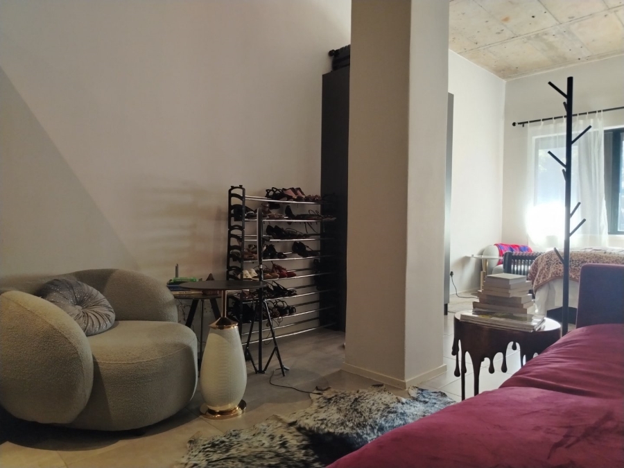 1 Bedroom Property for Sale in Sandton Central Gauteng