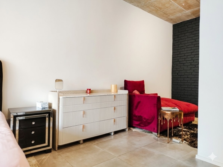 1 Bedroom Property for Sale in Sandton Central Gauteng