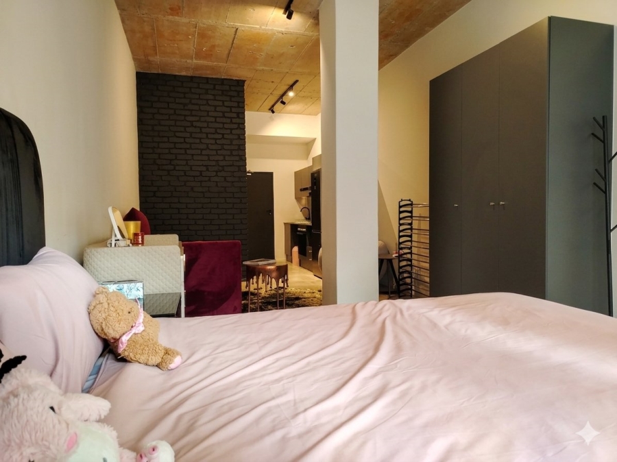 1 Bedroom Property for Sale in Sandton Central Gauteng
