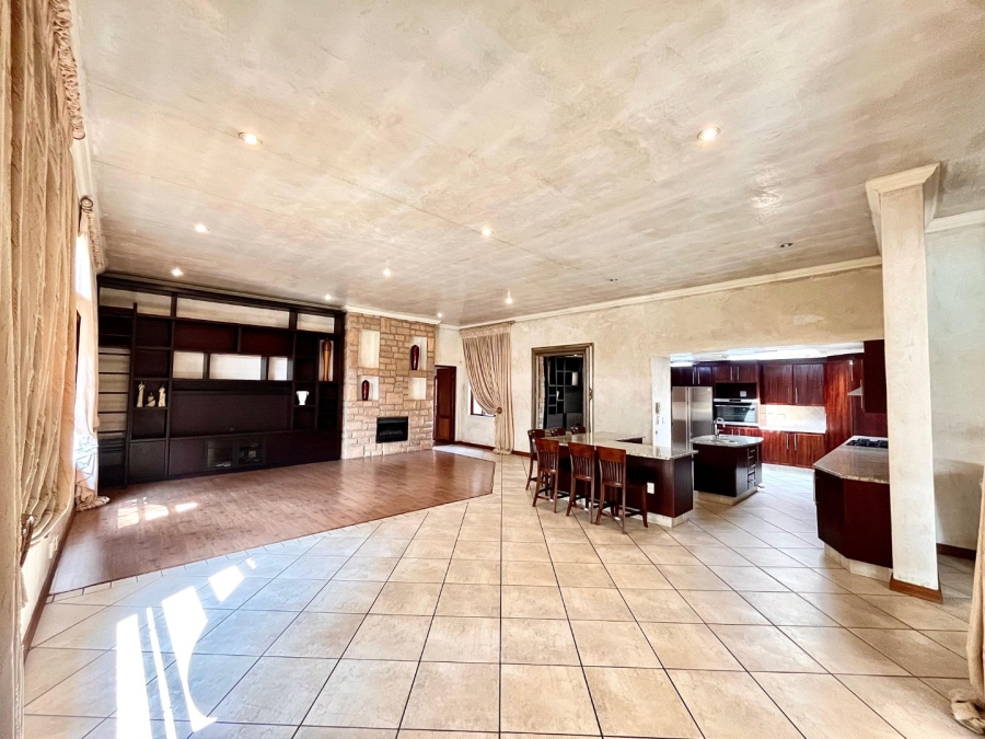 3 Bedroom Property for Sale in Eldoraigne Gauteng