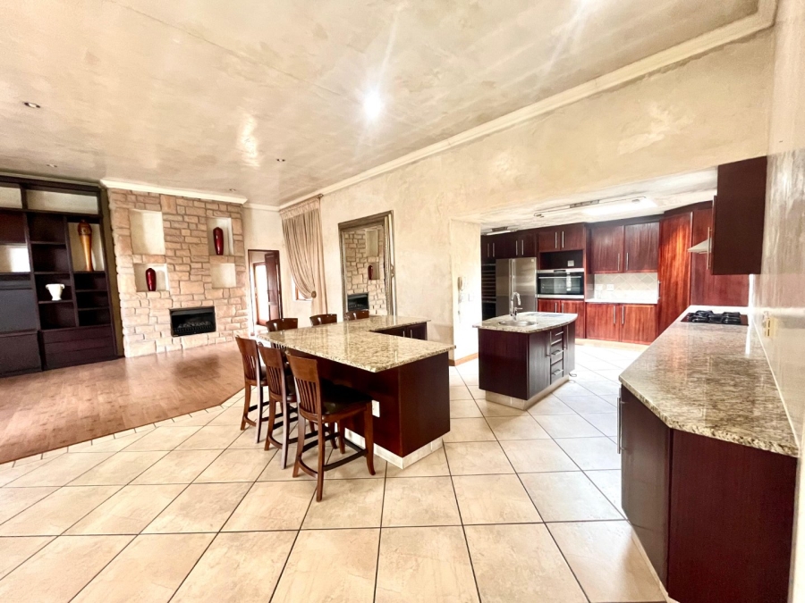 3 Bedroom Property for Sale in Eldoraigne Gauteng