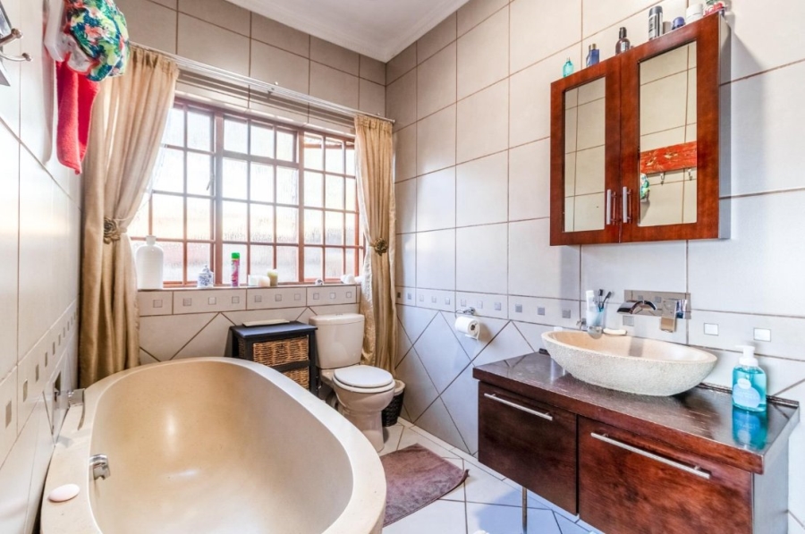 3 Bedroom Property for Sale in Kensington Gauteng