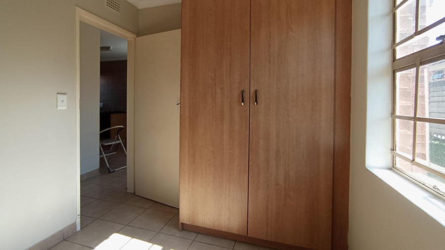 3 Bedroom Property for Sale in Olievenhoutbosch Gauteng