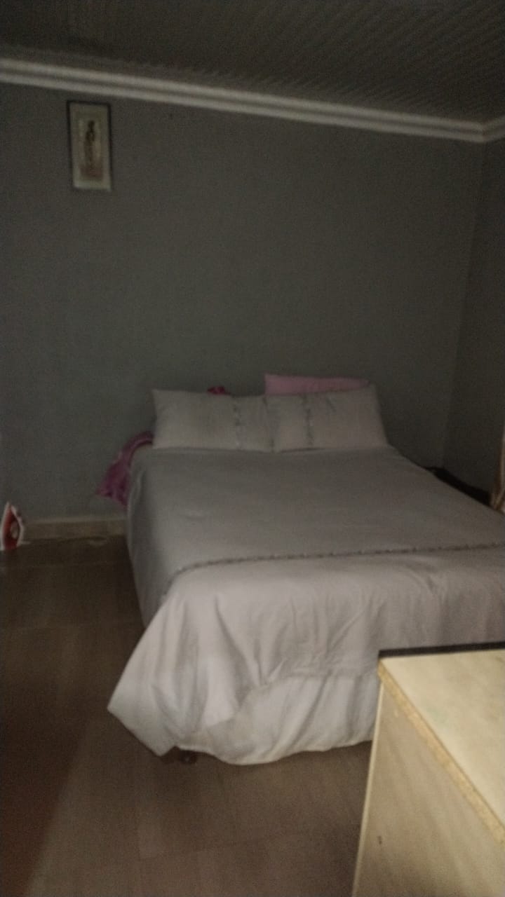 3 Bedroom Property for Sale in Etwatwa Gauteng