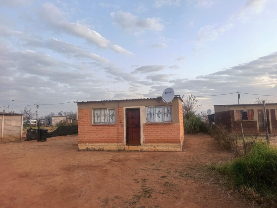 2 Bedroom Property for Sale in Langaville Gauteng