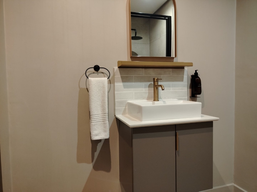To Let 1 Bedroom Property for Rent in Sandton Central Gauteng