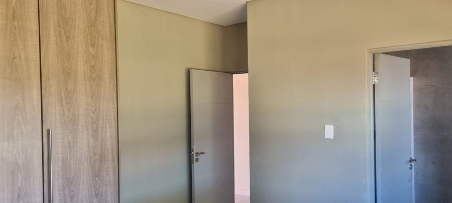 To Let 2 Bedroom Property for Rent in Raslouw Gauteng