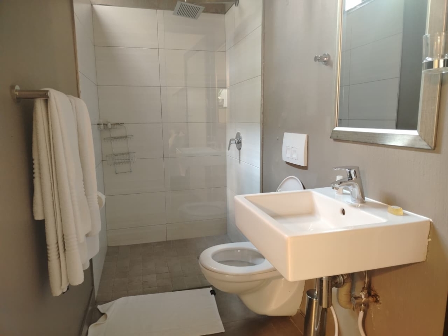 To Let 2 Bedroom Property for Rent in Sandton Central Gauteng