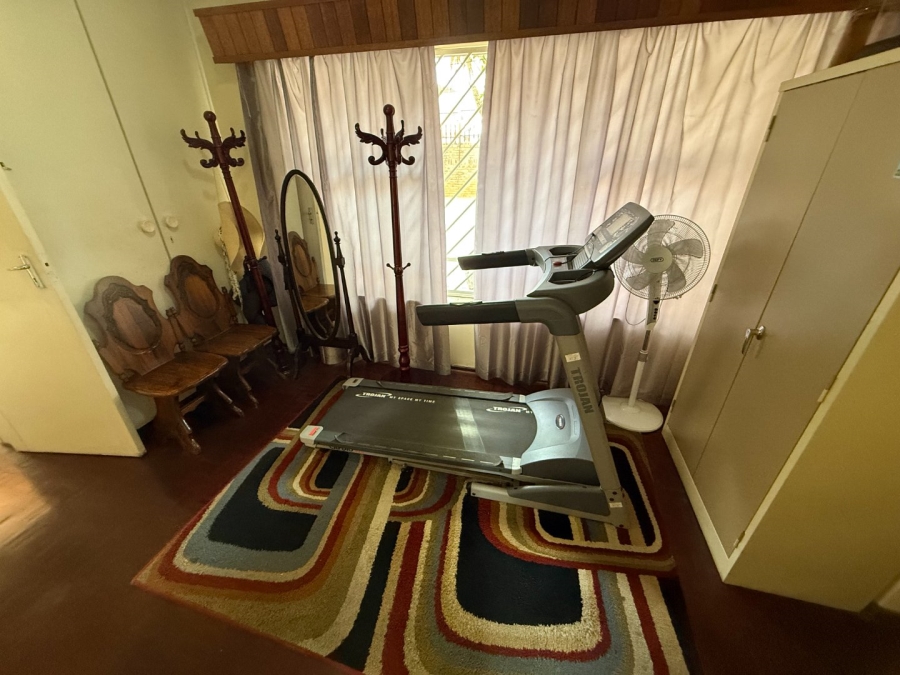5 Bedroom Property for Sale in Eldoraigne Gauteng