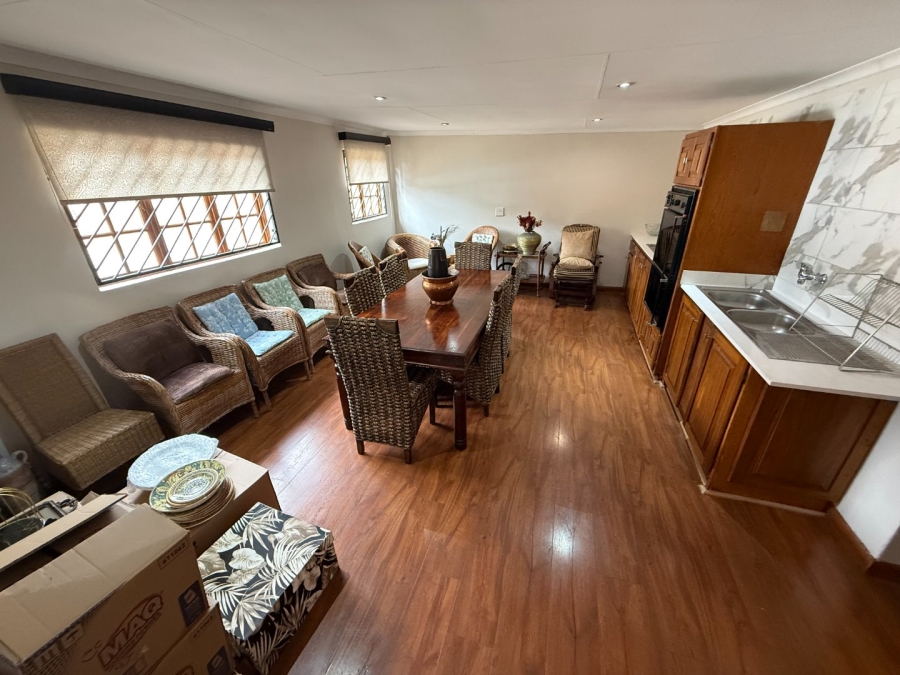 5 Bedroom Property for Sale in Eldoraigne Gauteng