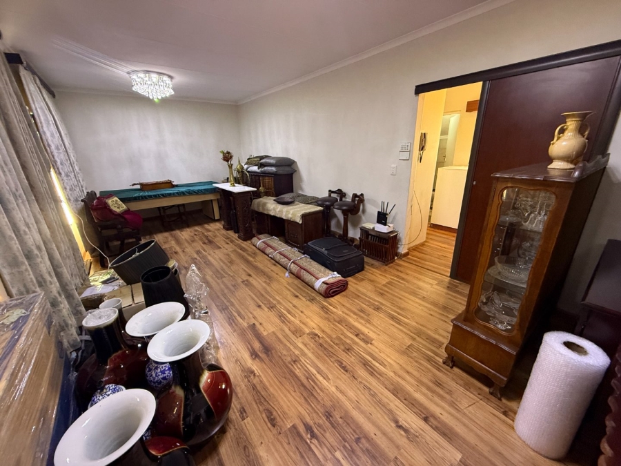 5 Bedroom Property for Sale in Eldoraigne Gauteng