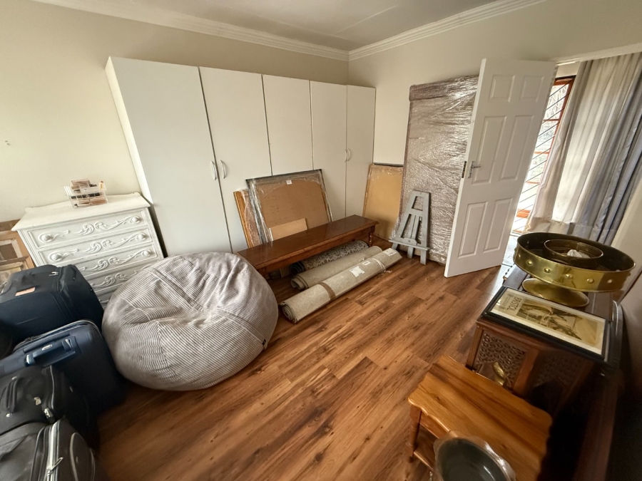 5 Bedroom Property for Sale in Eldoraigne Gauteng
