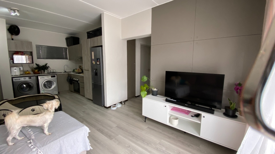 2 Bedroom Property for Sale in Fourways Gauteng