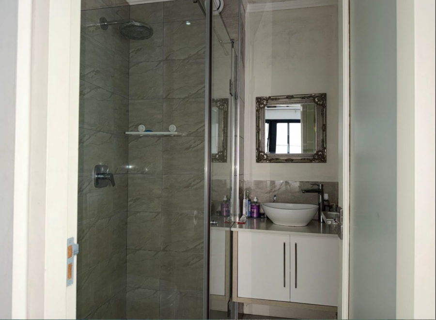 2 Bedroom Property for Sale in Bryanston Gauteng