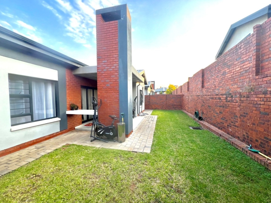 3 Bedroom Property for Sale in Kyalami Hills Gauteng