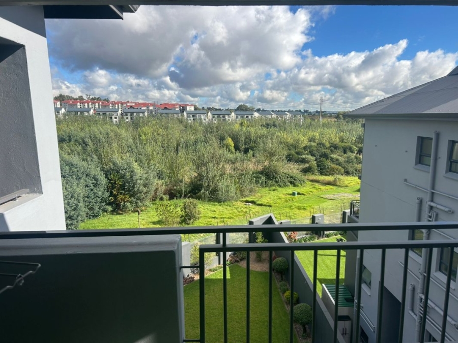1 Bedroom Property for Sale in Modderfontein Gauteng