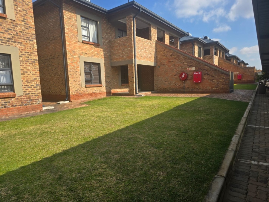 3 Bedroom Property for Sale in Ravenswood Gauteng
