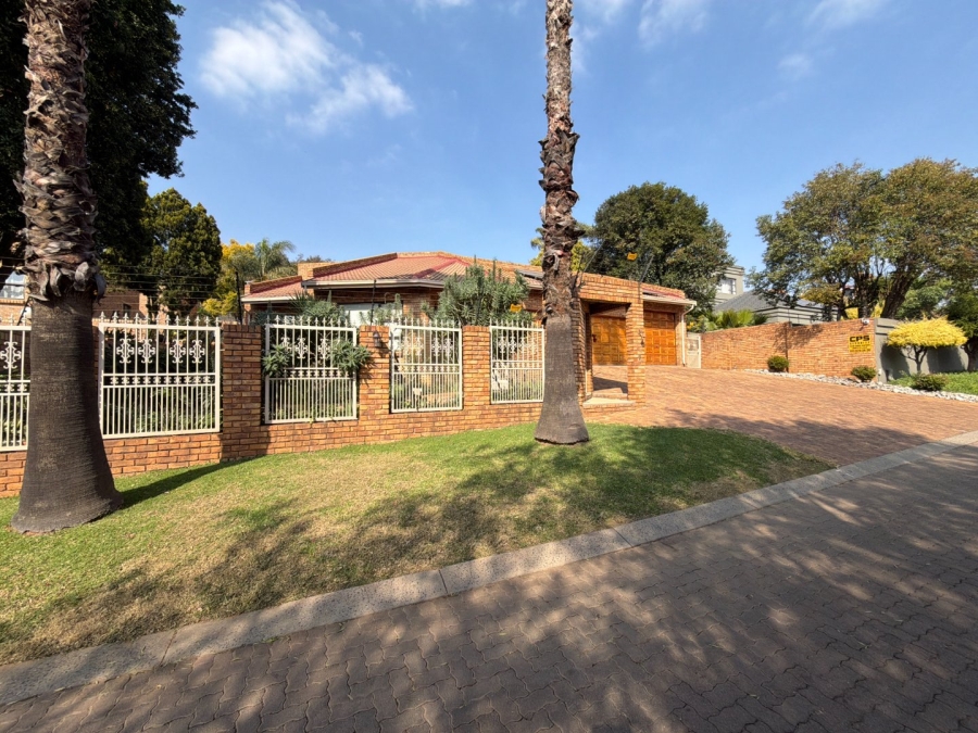 6 Bedroom Property for Sale in Meyersdal Gauteng