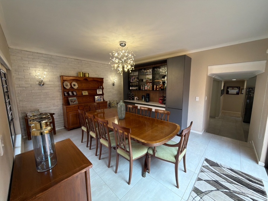 6 Bedroom Property for Sale in Meyersdal Gauteng