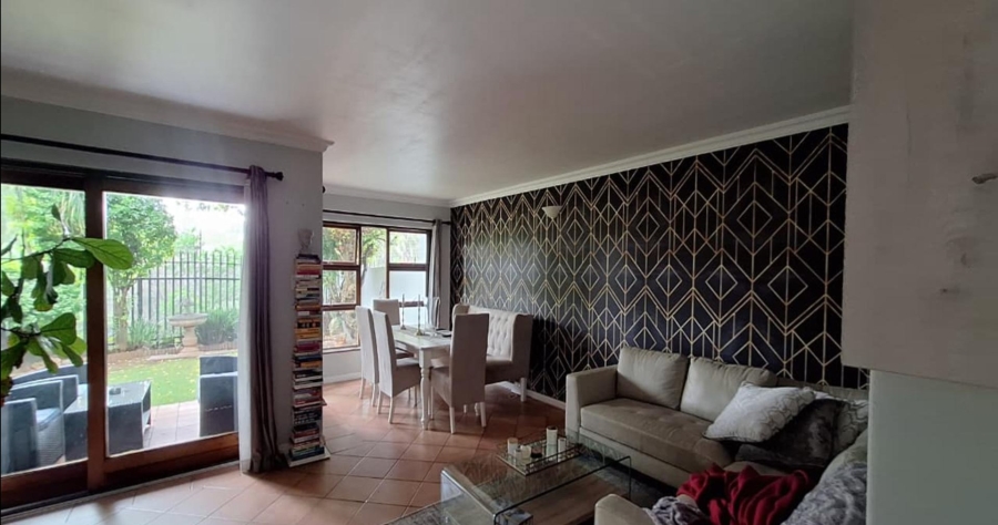 2 Bedroom Property for Sale in Bedfordview Gauteng
