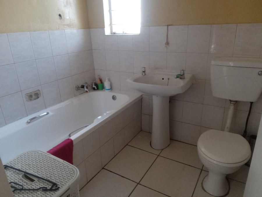 4 Bedroom Property for Sale in Philip Nel Park Gauteng