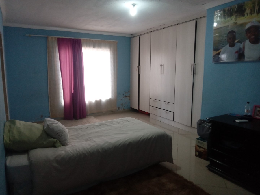 4 Bedroom Property for Sale in Philip Nel Park Gauteng
