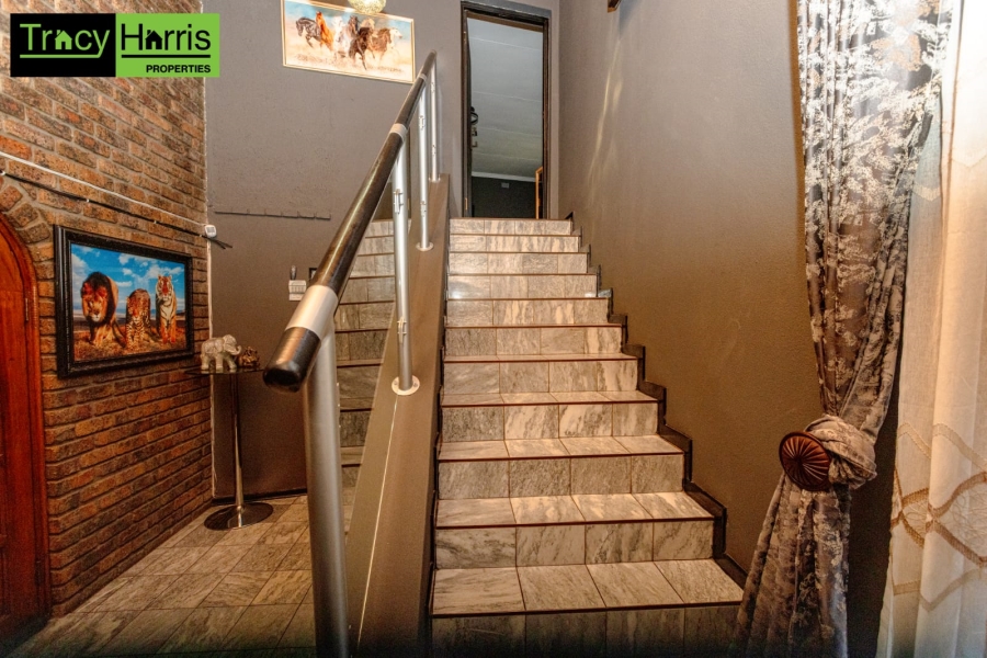  Bedroom Property for Sale in Sunward Park Gauteng