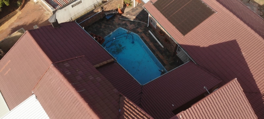  Bedroom Property for Sale in Sunward Park Gauteng