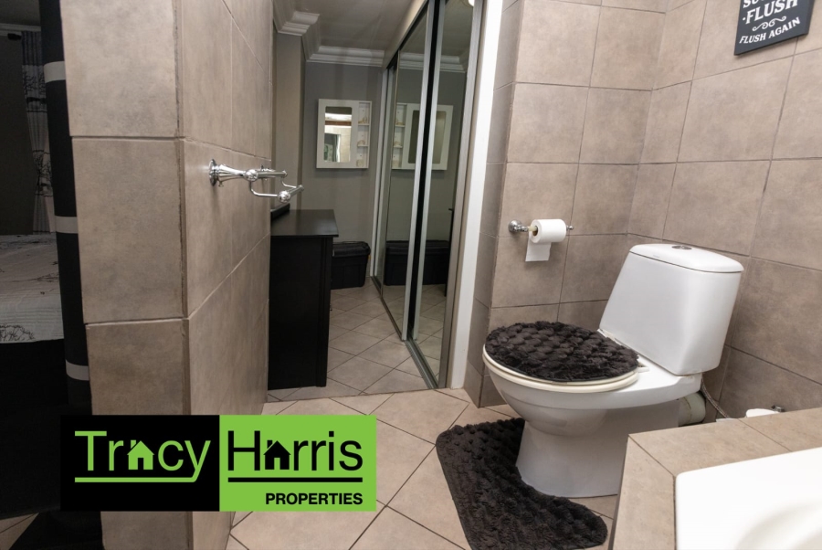  Bedroom Property for Sale in Sunward Park Gauteng