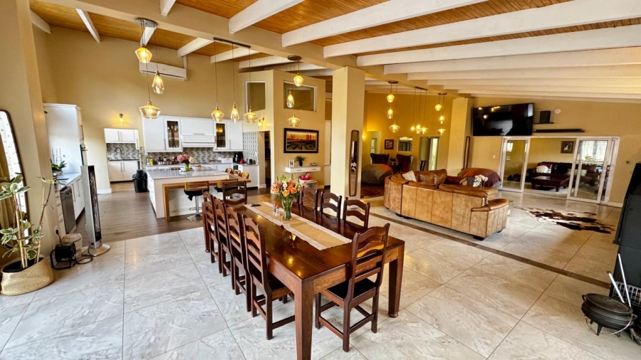 4 Bedroom Property for Sale in Eldoraigne Gauteng