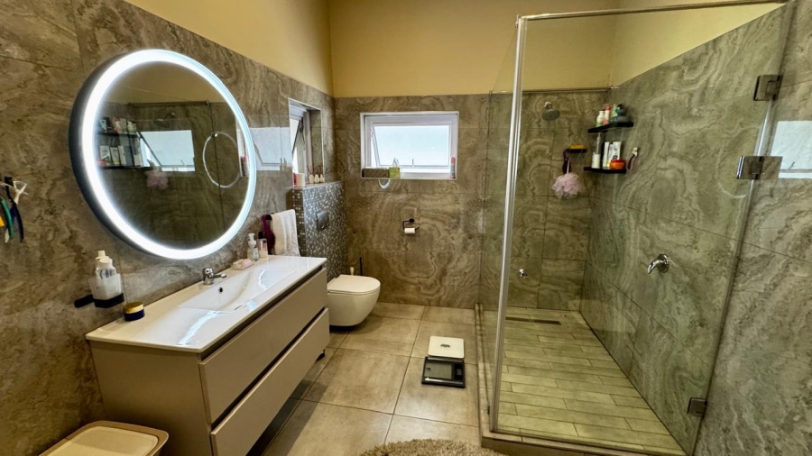 4 Bedroom Property for Sale in Eldoraigne Gauteng