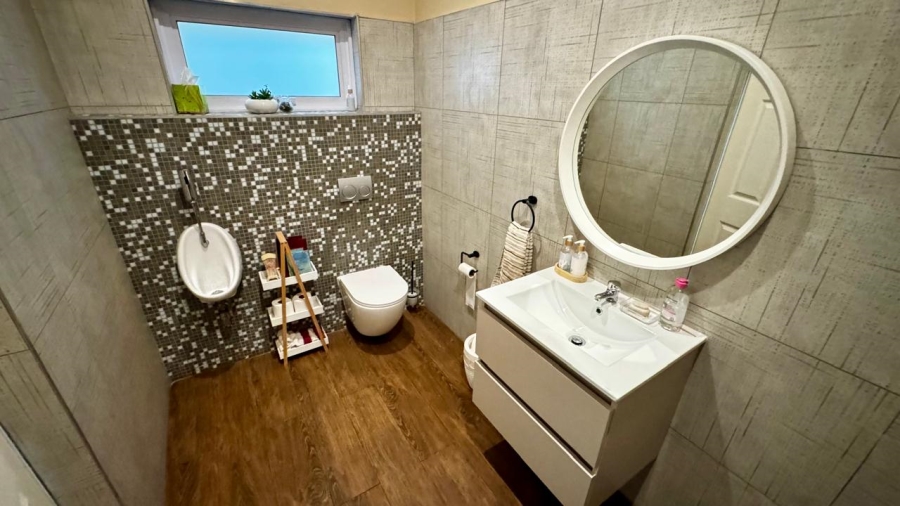 4 Bedroom Property for Sale in Eldoraigne Gauteng