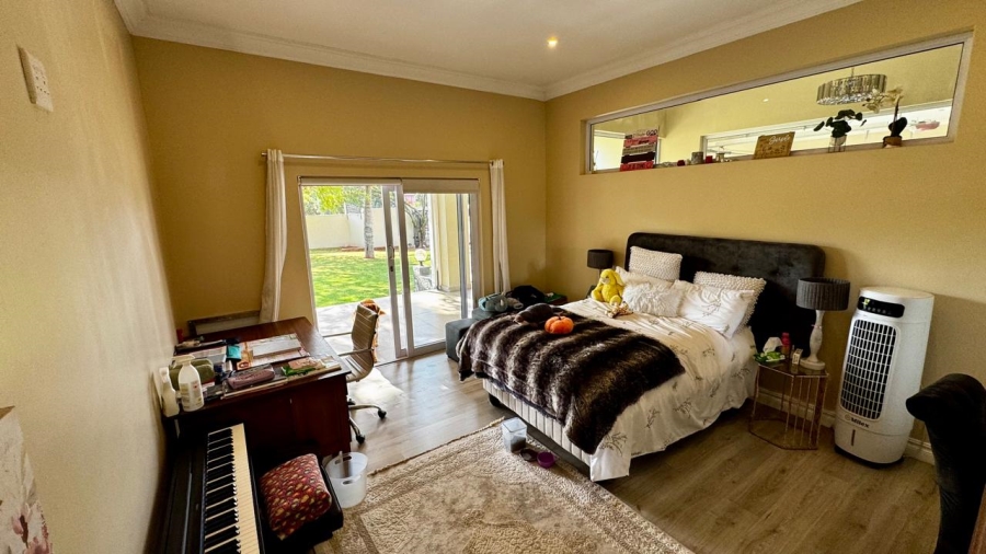 4 Bedroom Property for Sale in Eldoraigne Gauteng